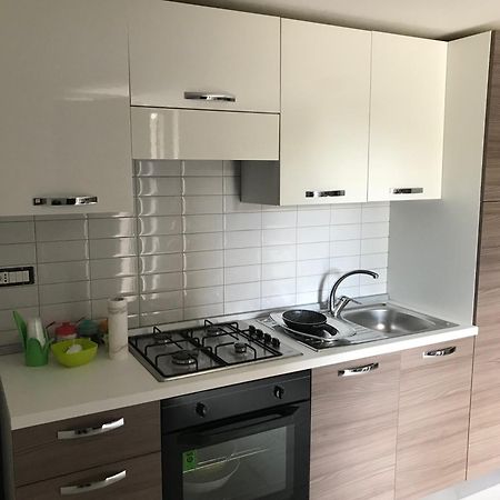 קמפניה A Casa Di Laura B&B Apartments מראה חיצוני תמונה
