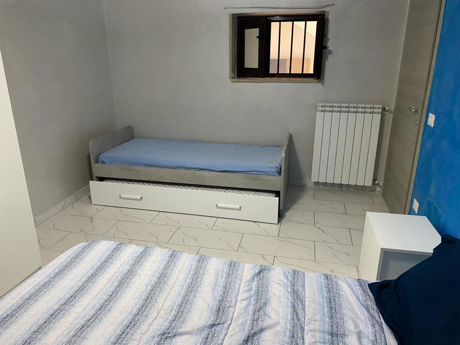 קמפניה A Casa Di Laura B&B Apartments מראה חיצוני תמונה
